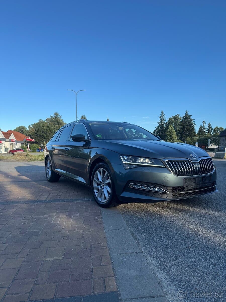 2020 Škoda SUPERB - 5