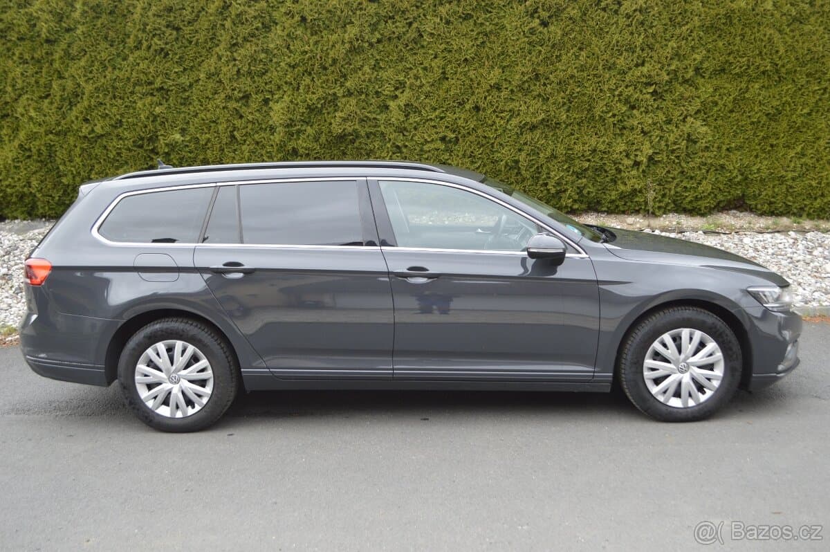 2020 Volkswagen PASSAT - 5