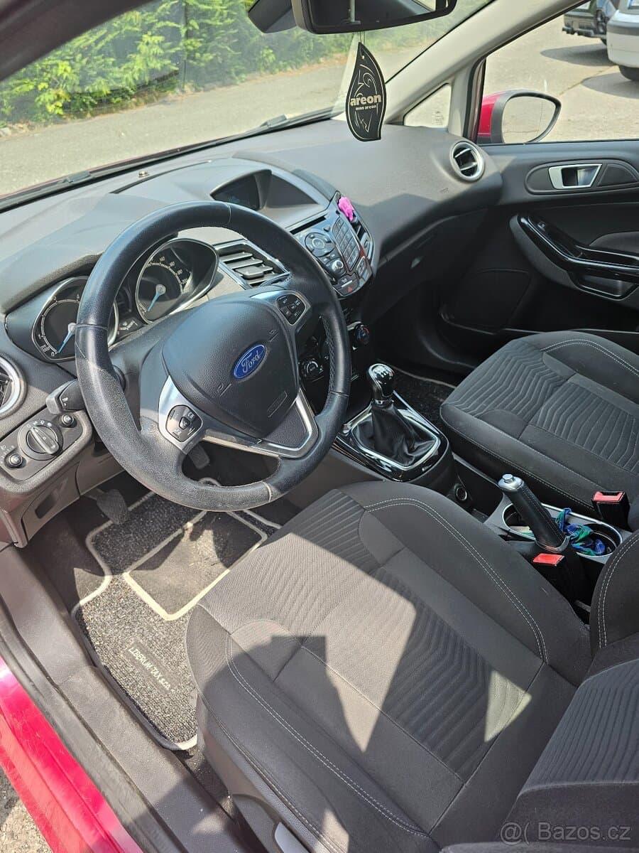 2015 Ford FIESTA - 5