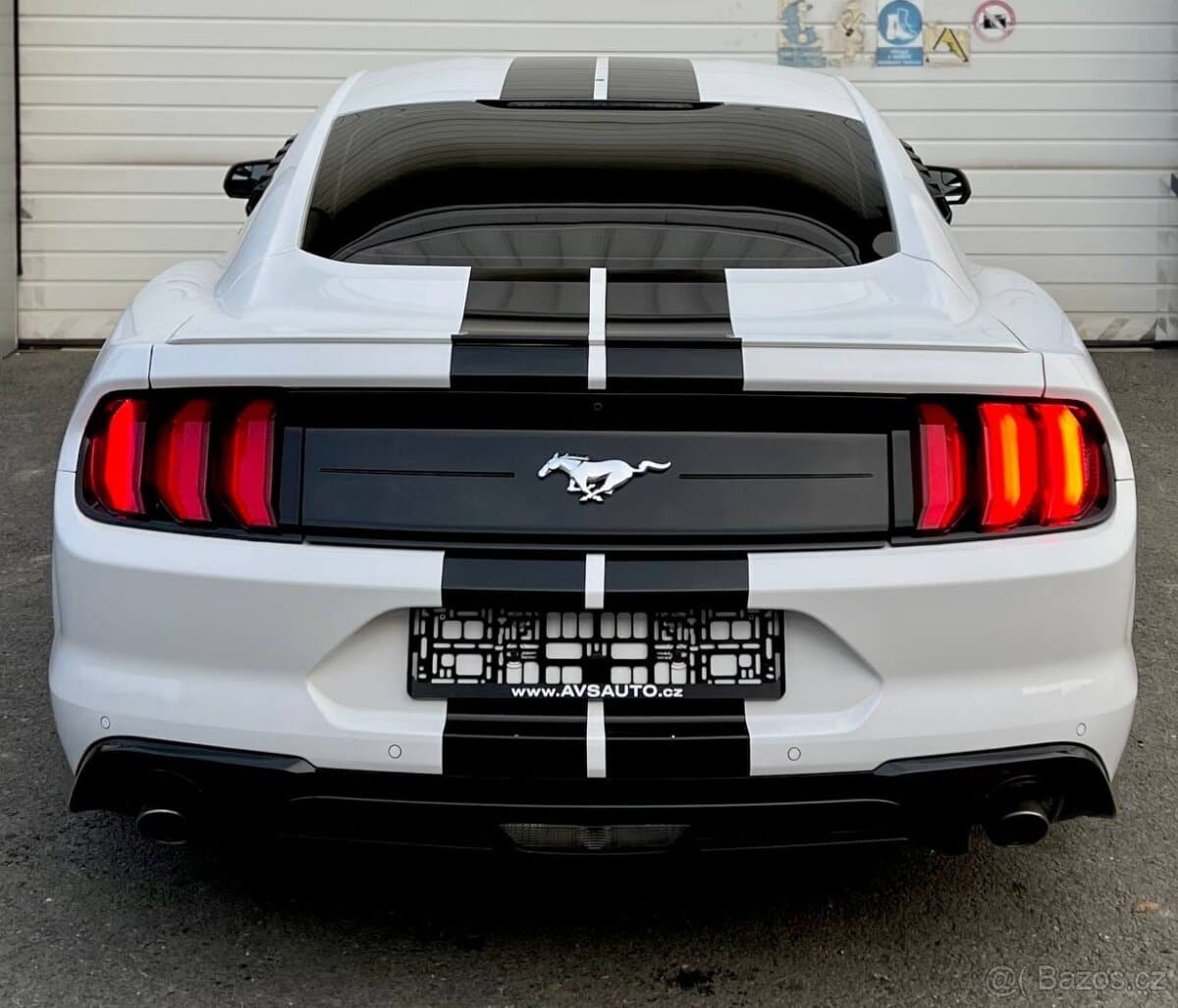 2019 Ford MUSTANG - 5