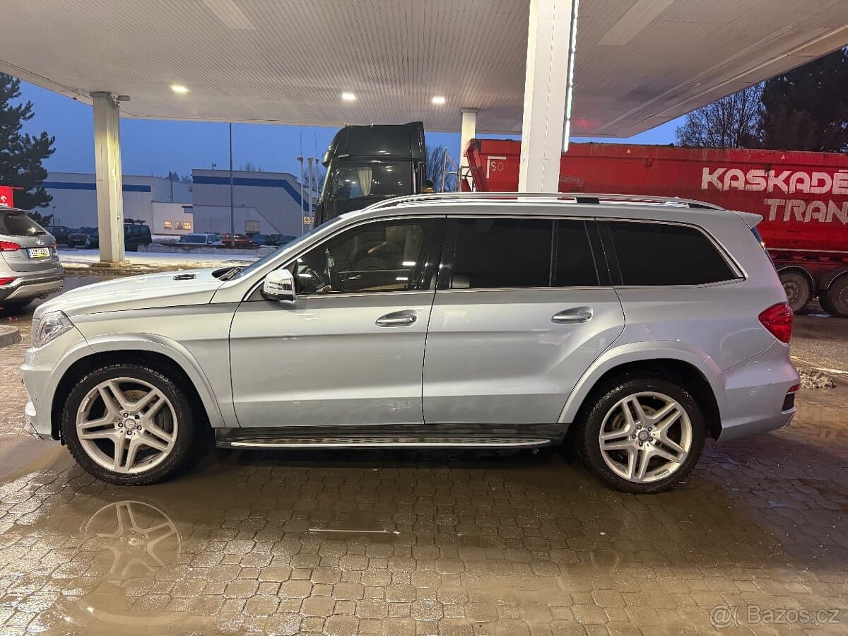 2015 Mercedes-Benz GL - 5