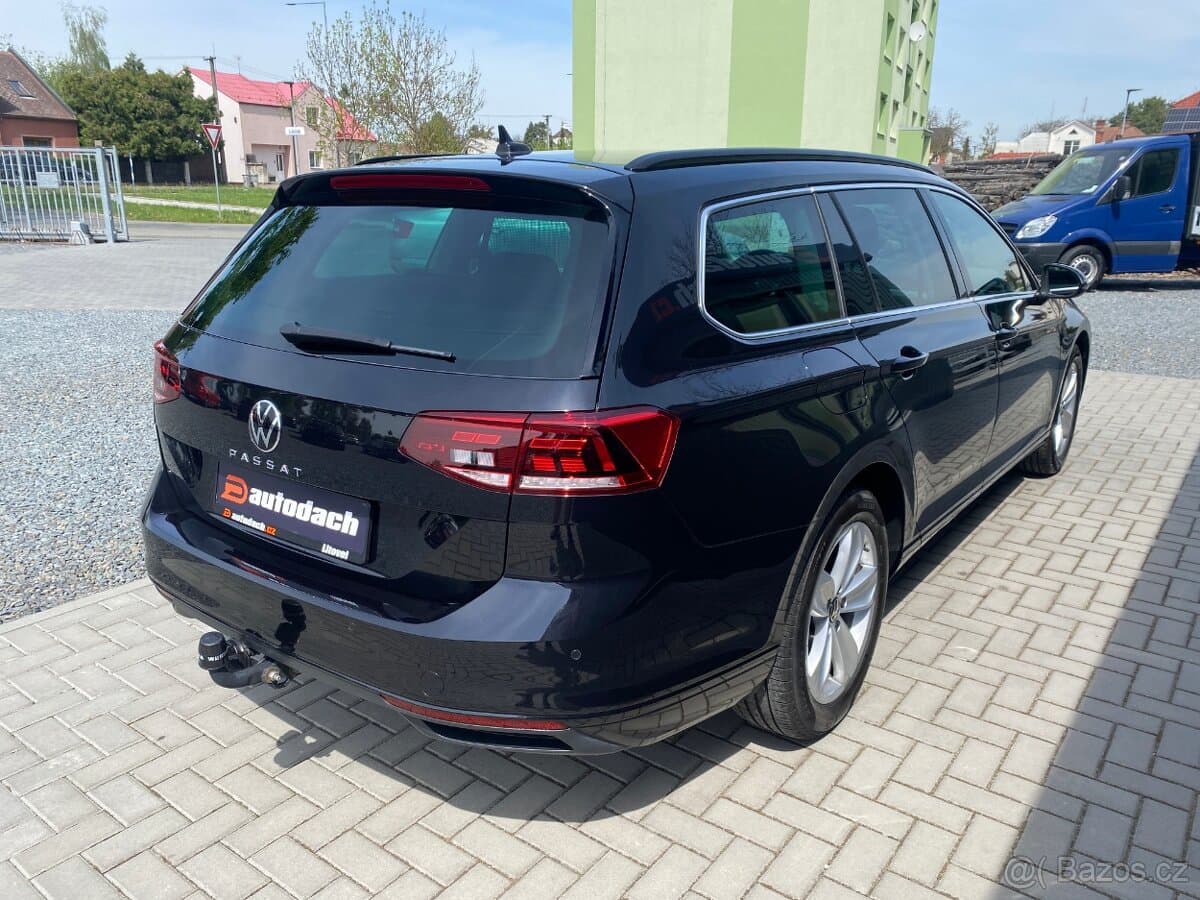 2022 Volkswagen PASSAT - 5