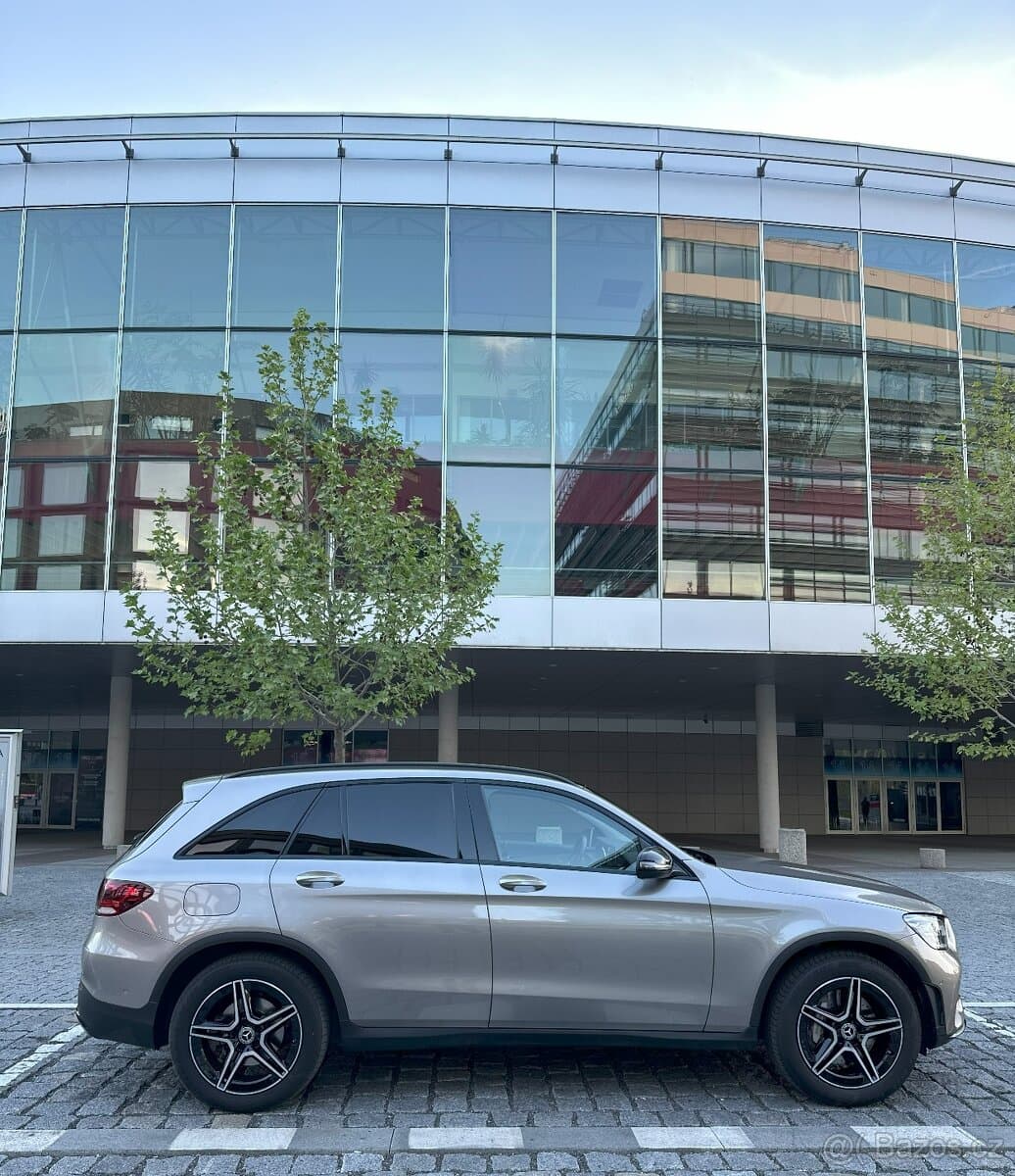 2021 Mercedes-Benz GL - 5