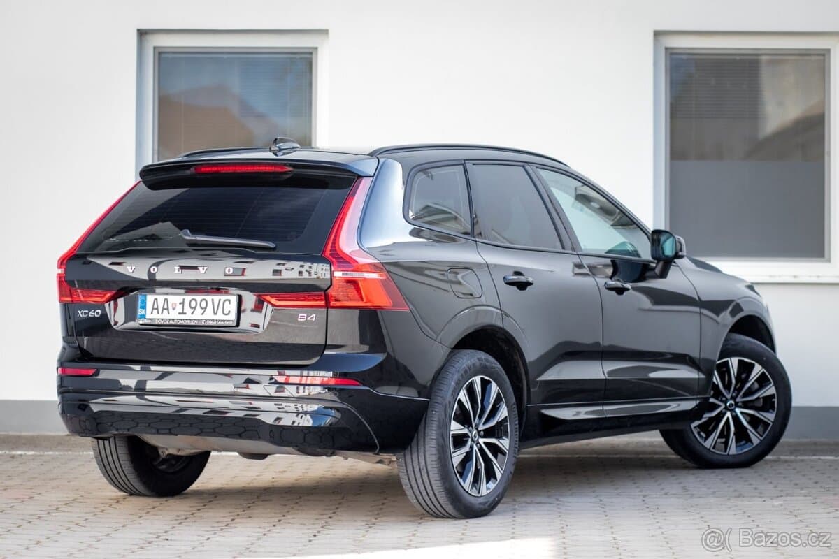 2023 Volvo XC60 - 5