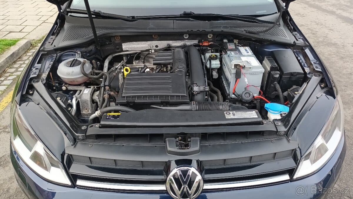 Volkswagen GOLF - 5