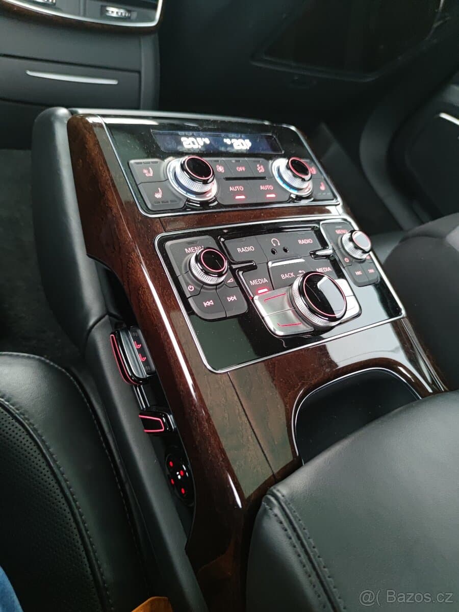 Audi A8 - 5