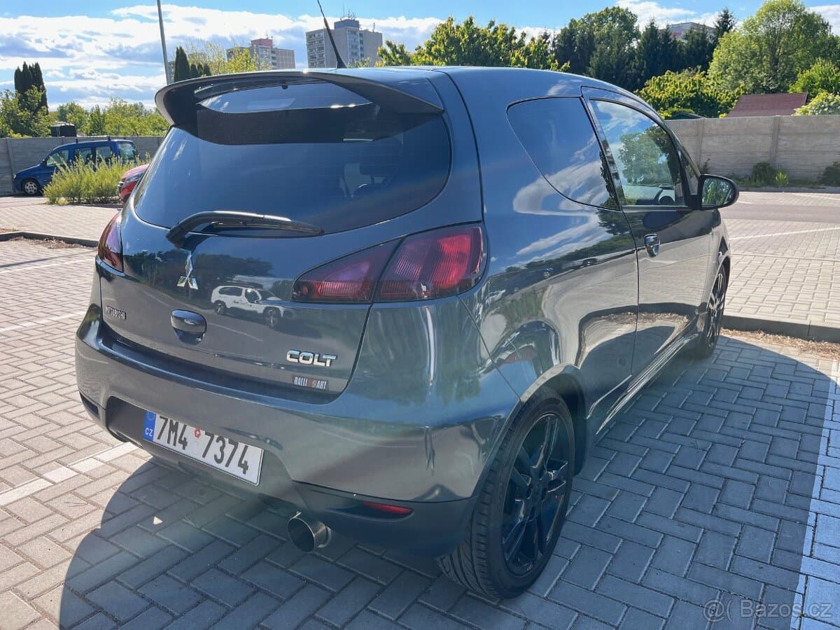 2012 Mitsubishi COLT - 5