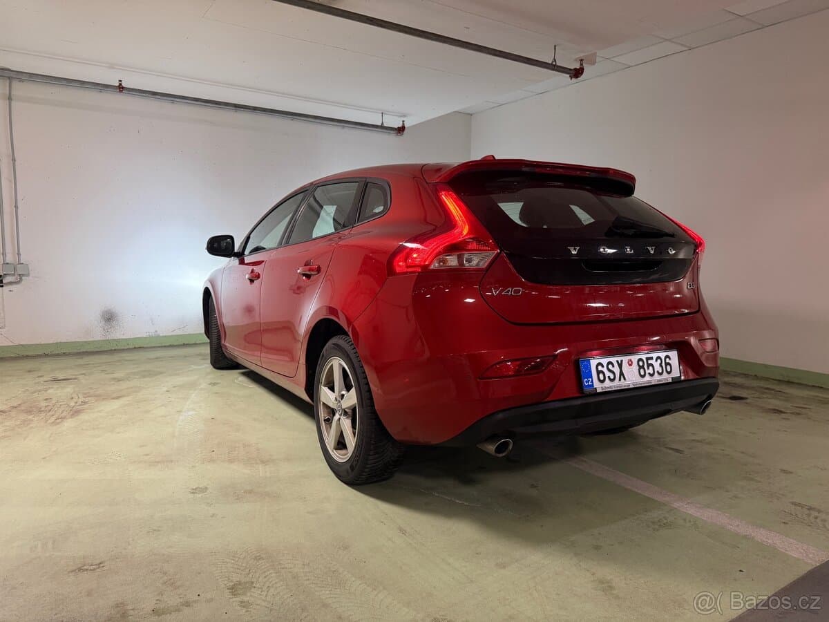 2019 Volvo V40 - 5