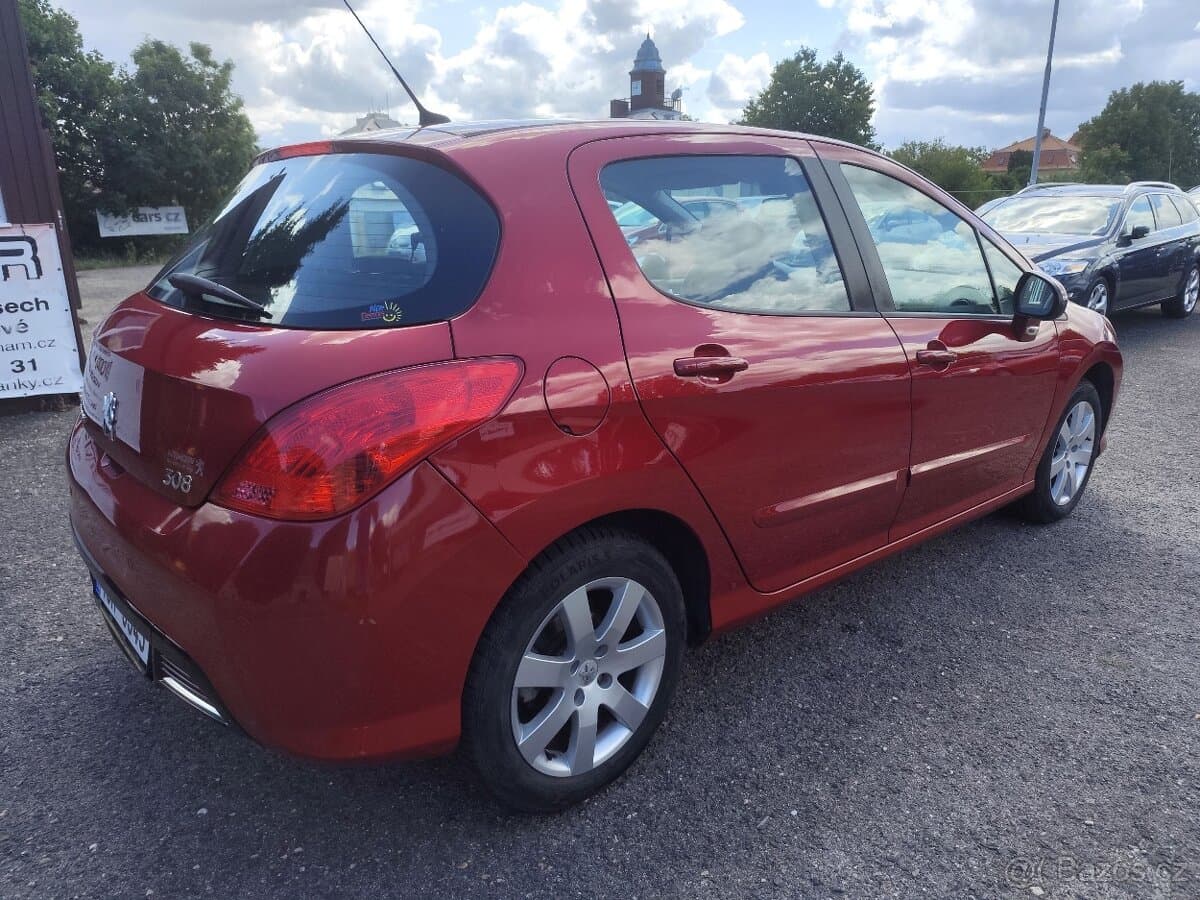 2010 Peugeot 308 - 5