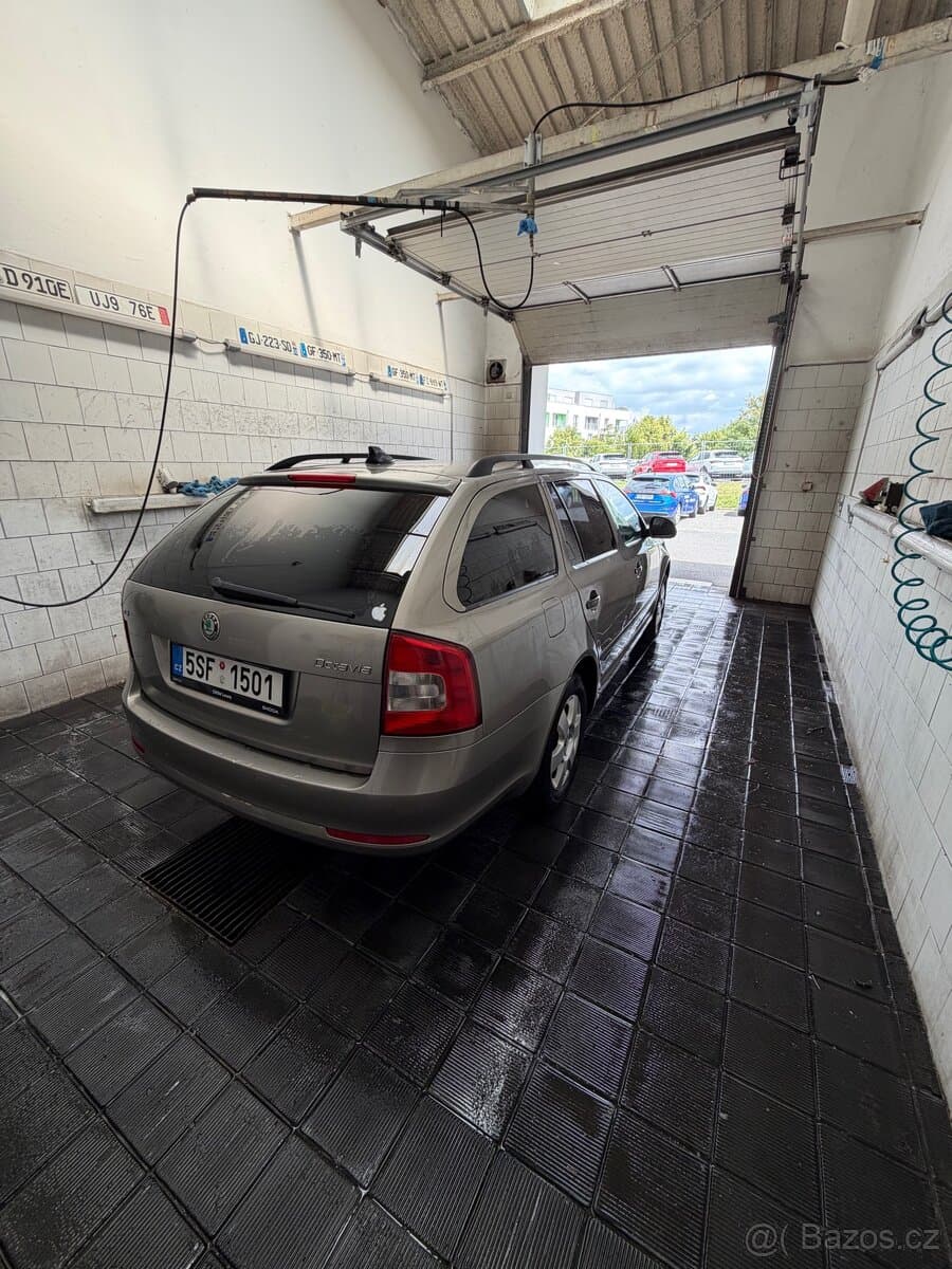 Škoda OCTAVIA - 5