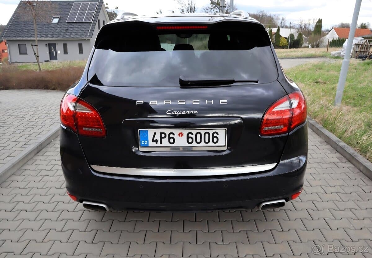 2011 Porsche CAYENNE - 5