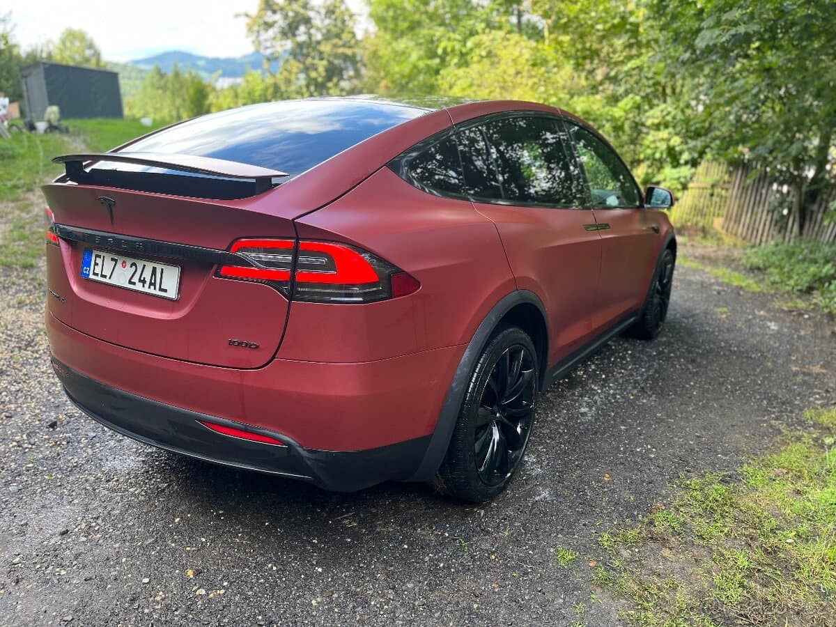 2017 Tesla MODEL X - 5