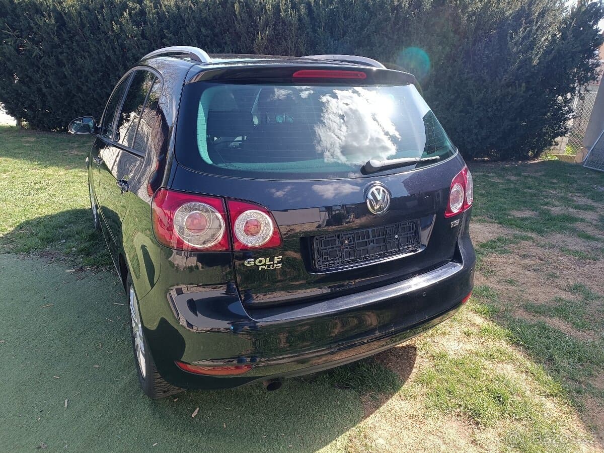 2011 Volkswagen GOLF - 5