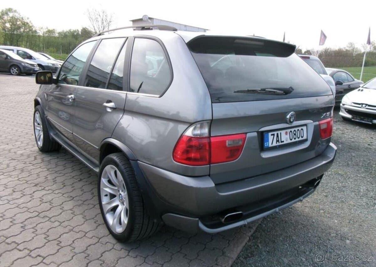 2004 BMW X5 - 5