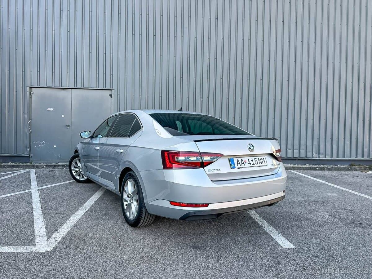 2015 Škoda SUPERB - 5