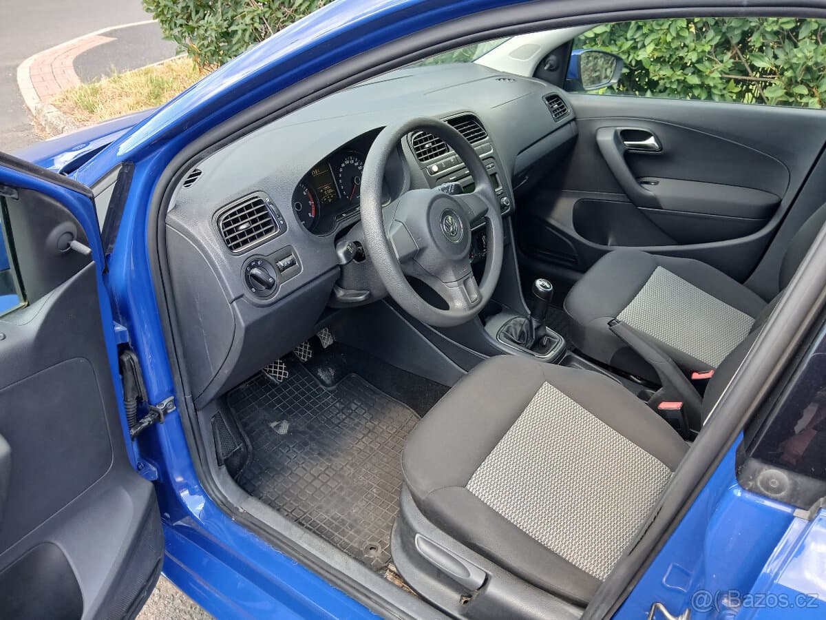 2012 Volkswagen POLO - 5