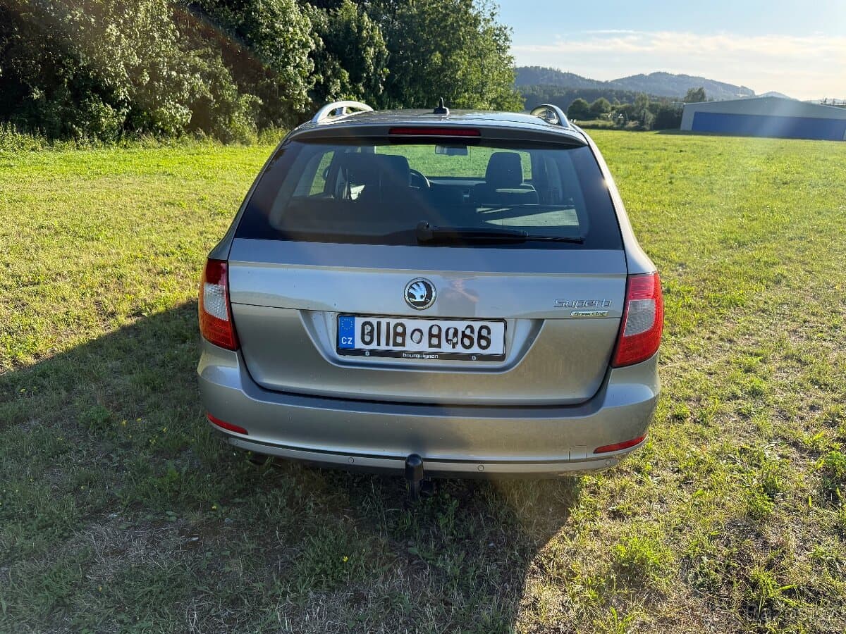 2012 Škoda SUPERB - 5