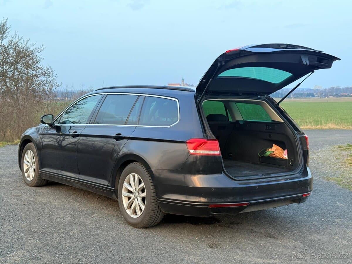 2015 Volkswagen PASSAT - 5
