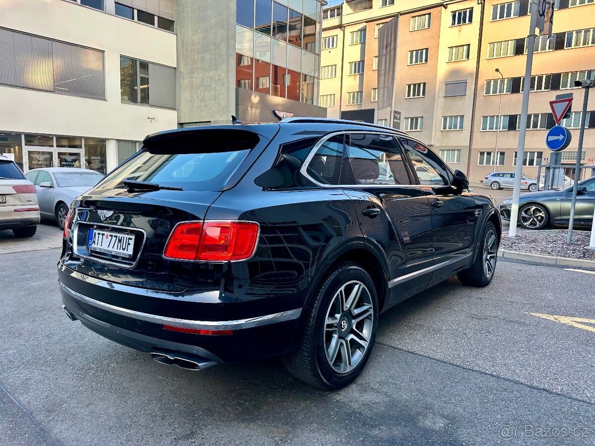2018 Bentley BENTAYGA - 5