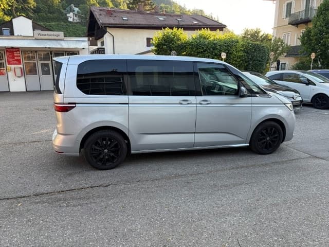 Volkswagen MULTIVAN - 5