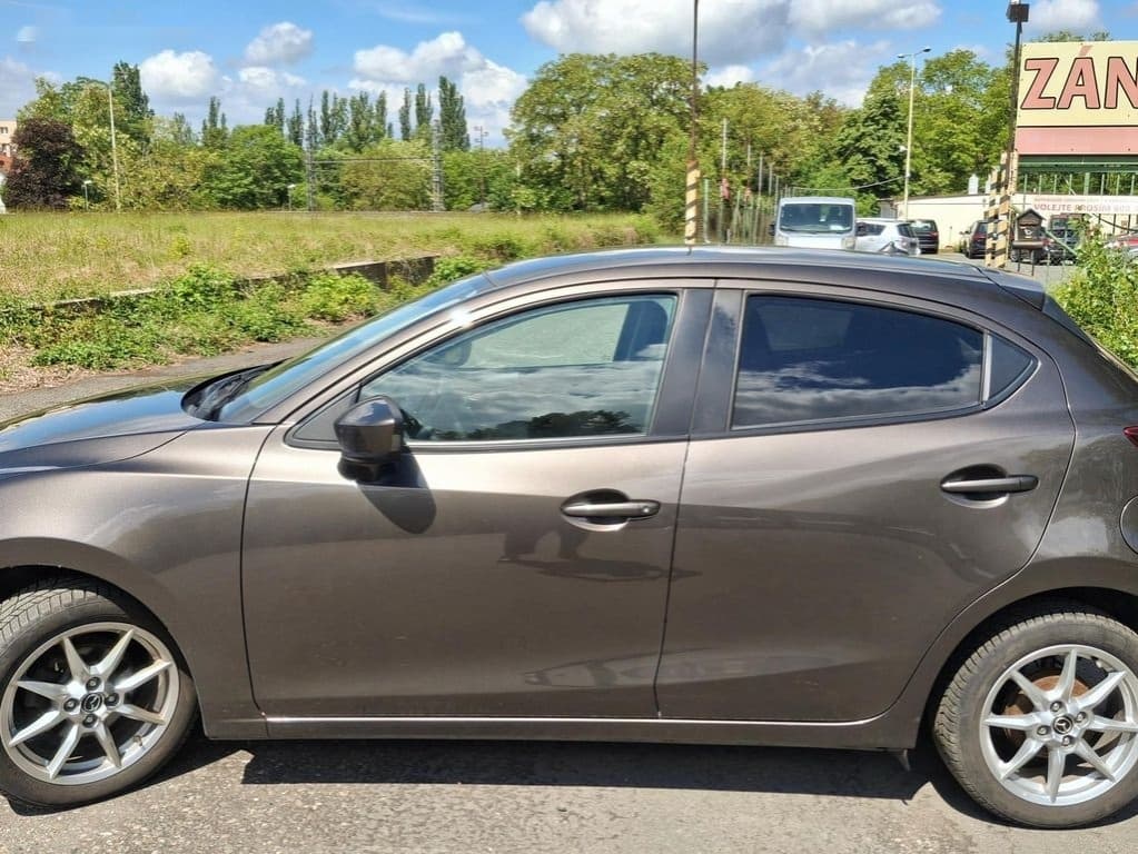 2016 Mazda 2 - 5