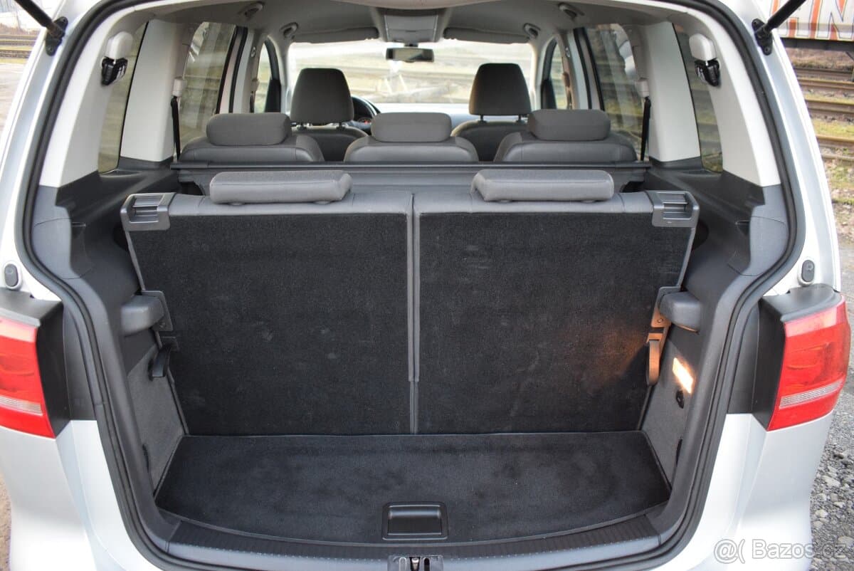 2011 Volkswagen TOURAN - 5