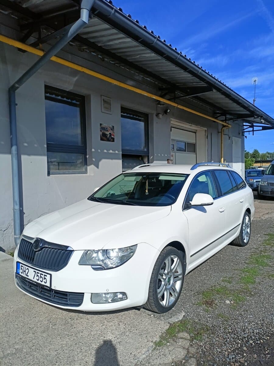 2012 Škoda SUPERB - 5