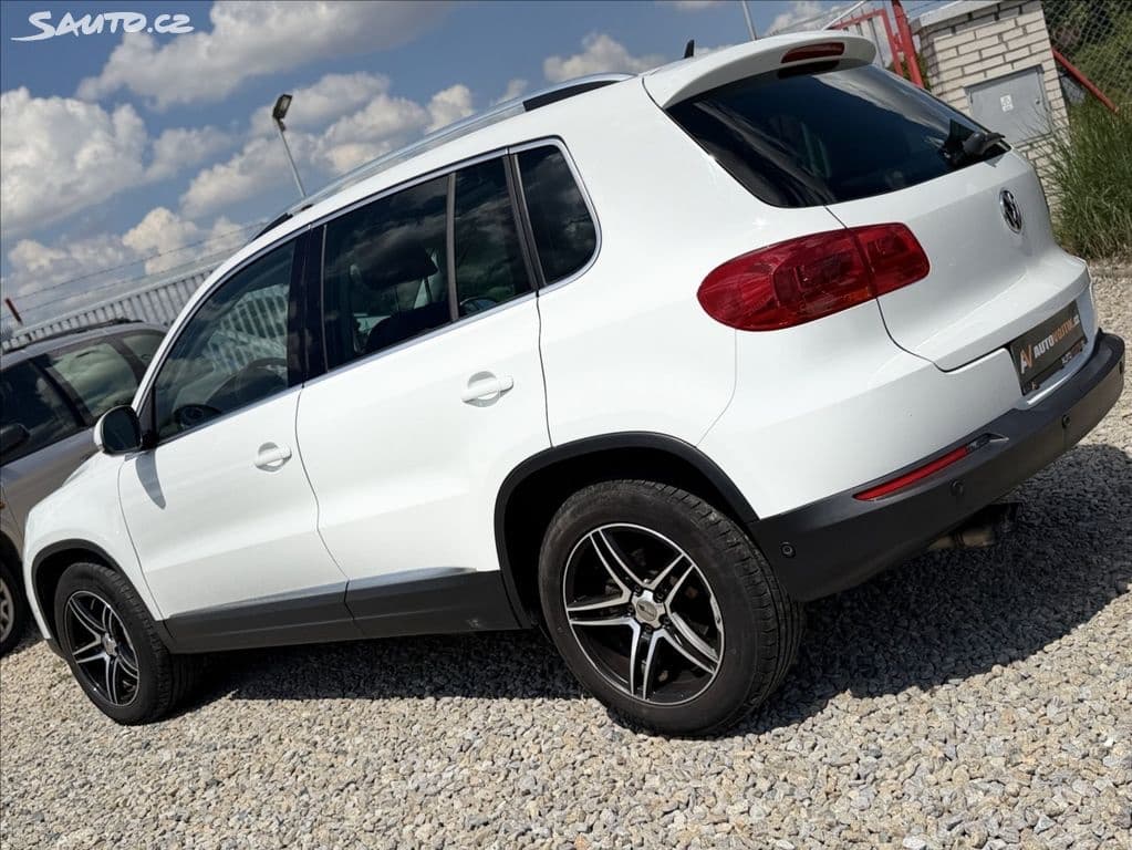 2014 Volkswagen TIGUAN - 5