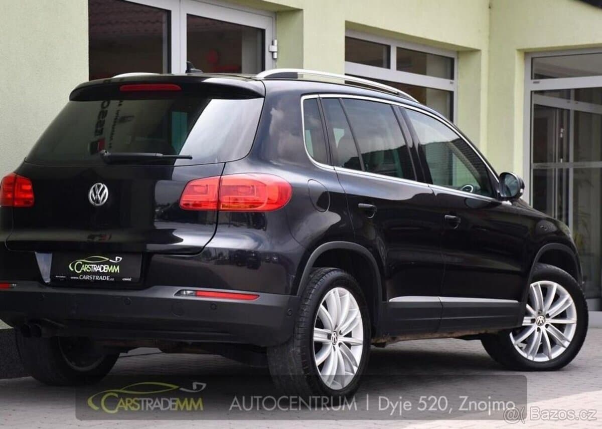 2012 Volkswagen TIGUAN - 5