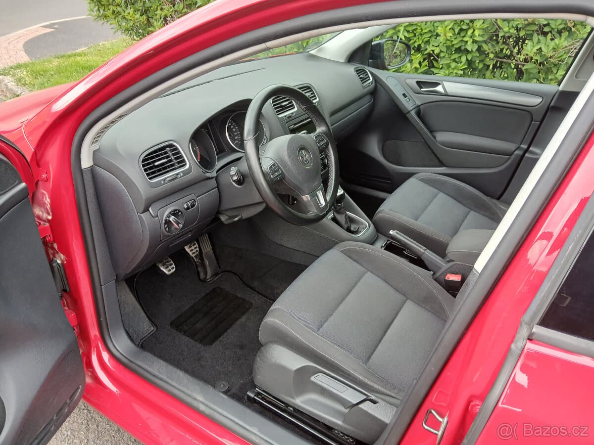 2011 Volkswagen GOLF - 5