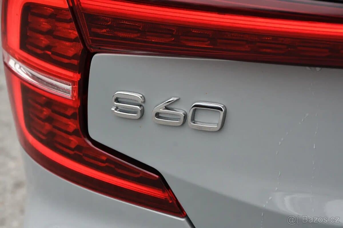 2025 Volvo S60 - 5