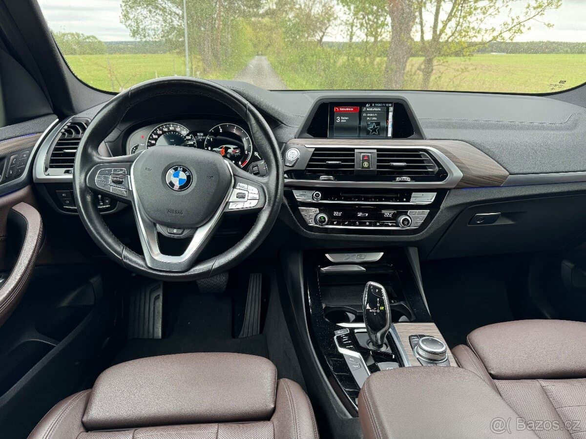 2018 BMW X3 - 5