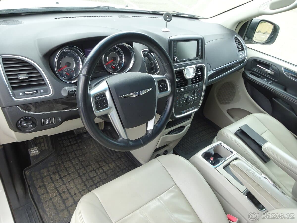 2013 Chrysler OSTATNÍ - 5