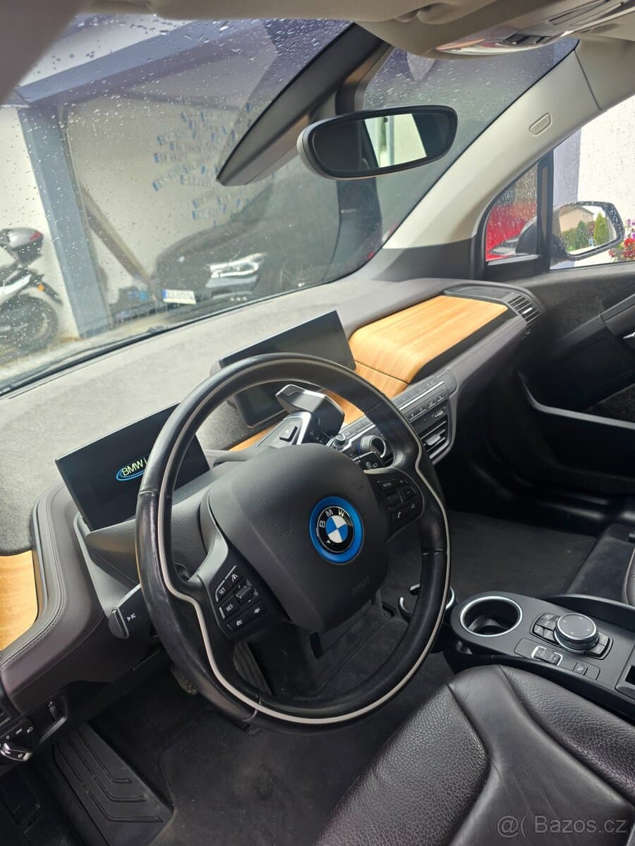 2016 BMW i3 - 5