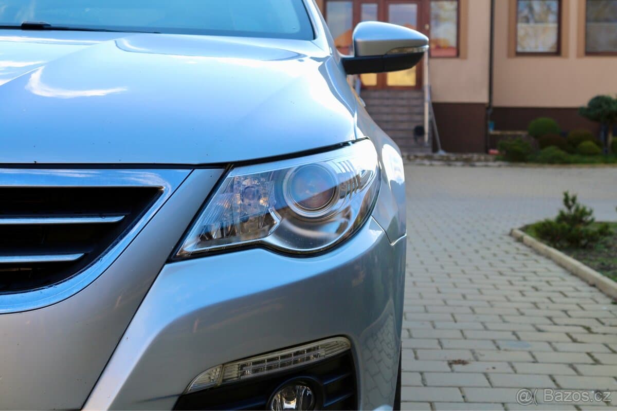 2009 Volkswagen PASSAT CC - 5