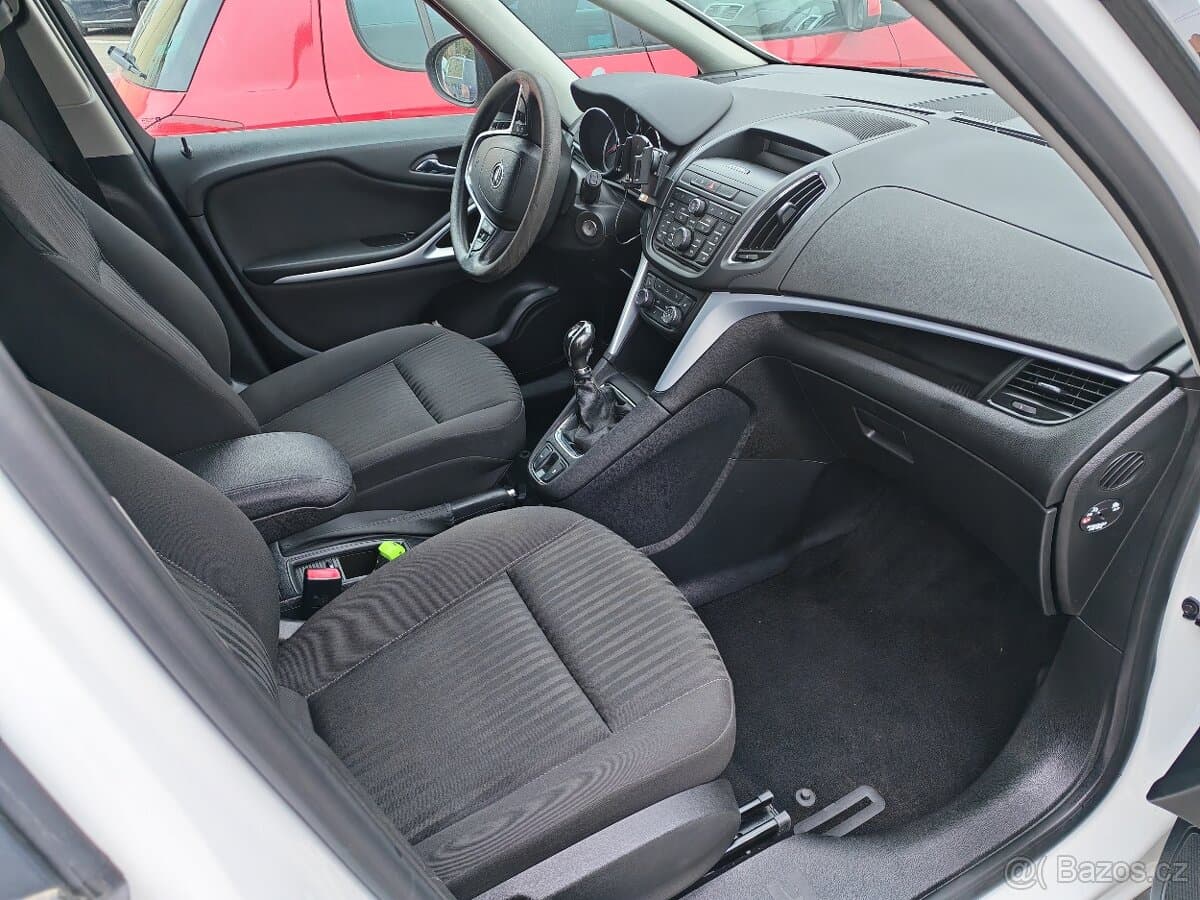 Opel ZAFIRA - 5