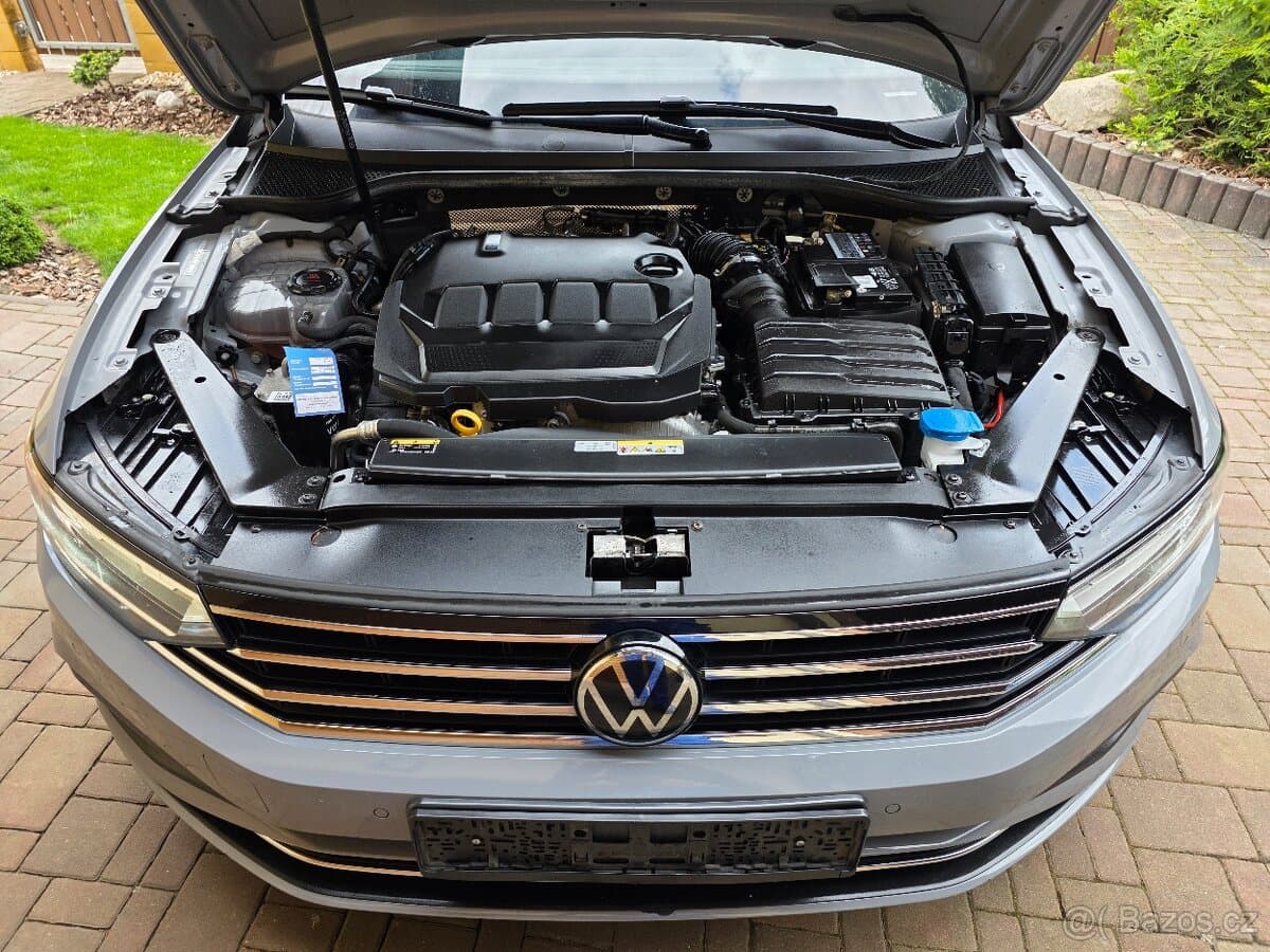 2023 Volkswagen PASSAT - 5