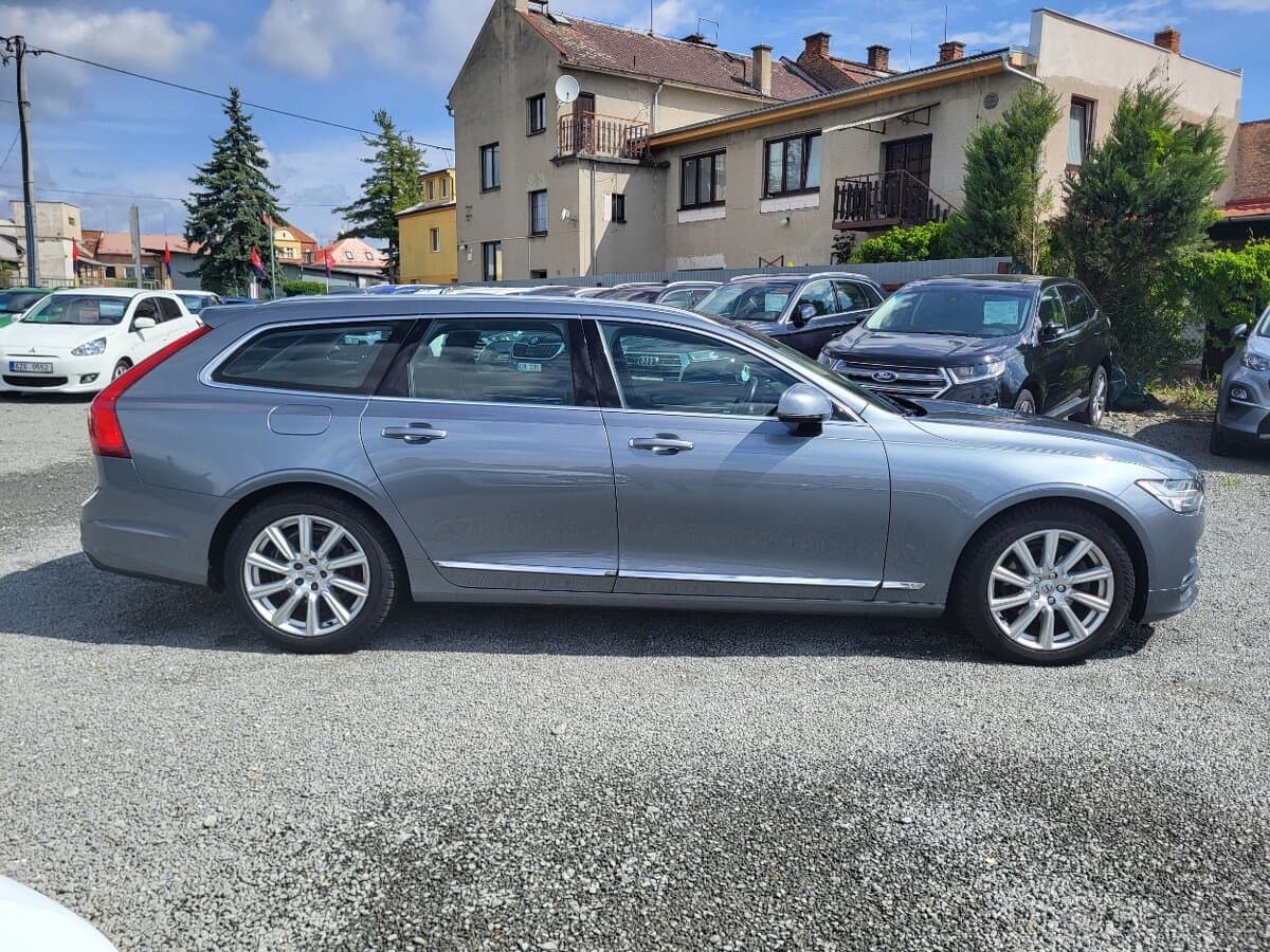 2017 Volvo V90 - 5