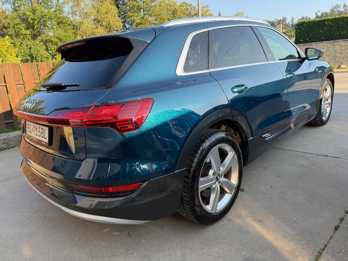 2020 Audi E-TRON - 5