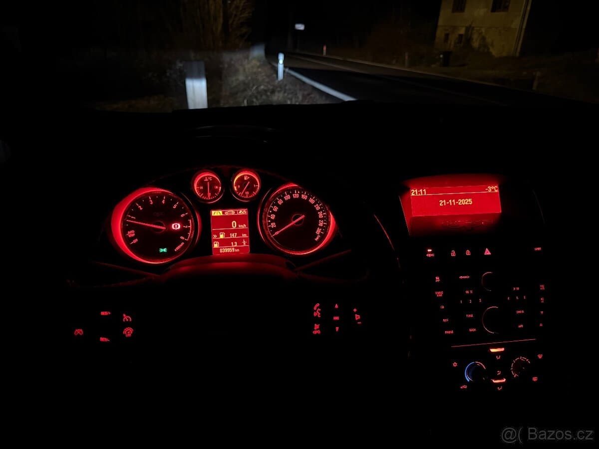2013 Opel ASTRA - 5