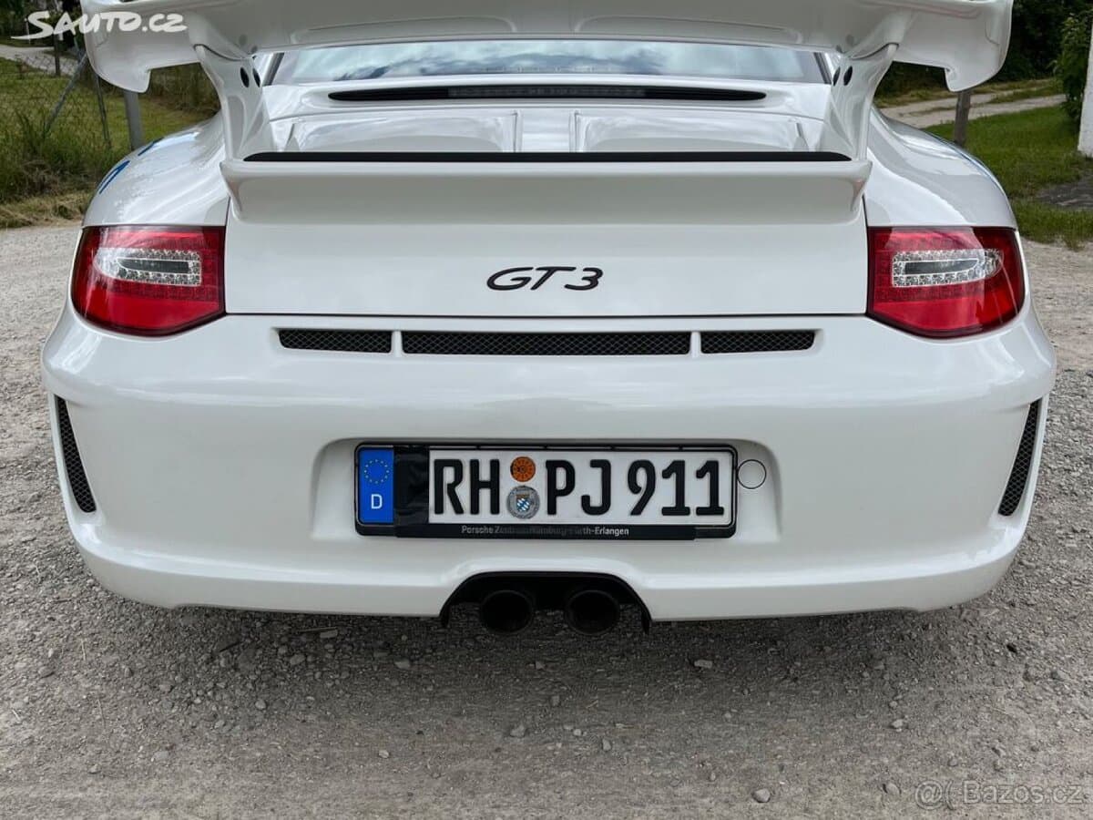 2009 Porsche 911 - 5
