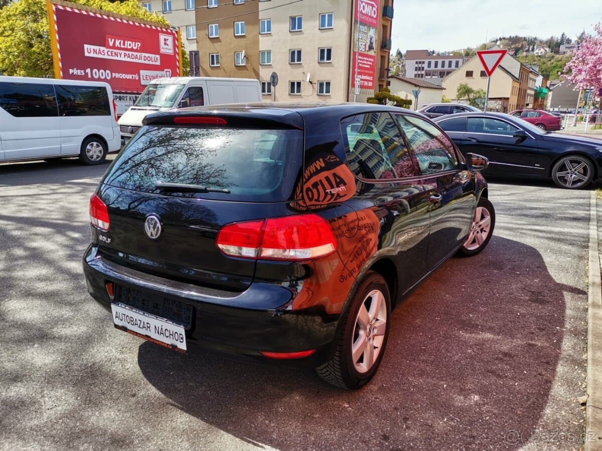 2010 Volkswagen GOLF - 5