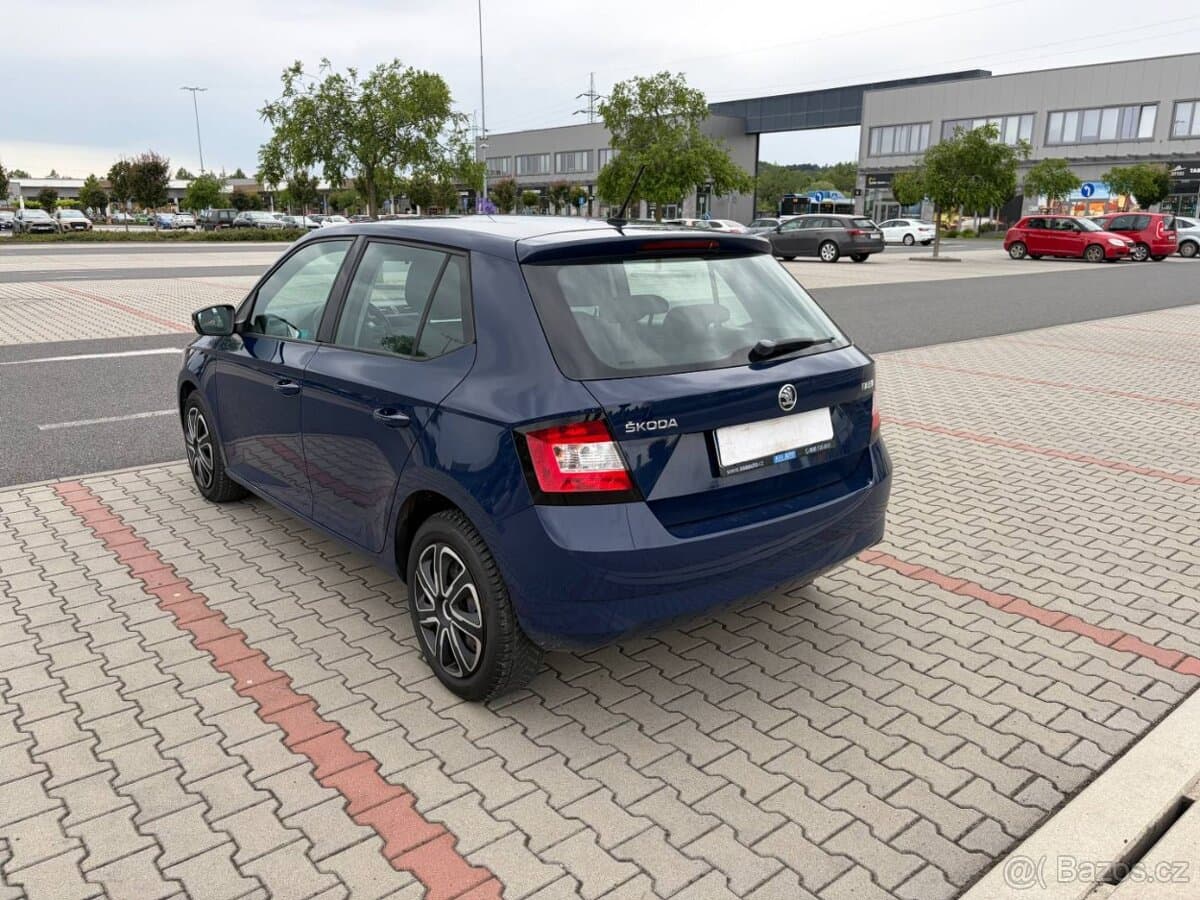 2015 Škoda FABIA - 5