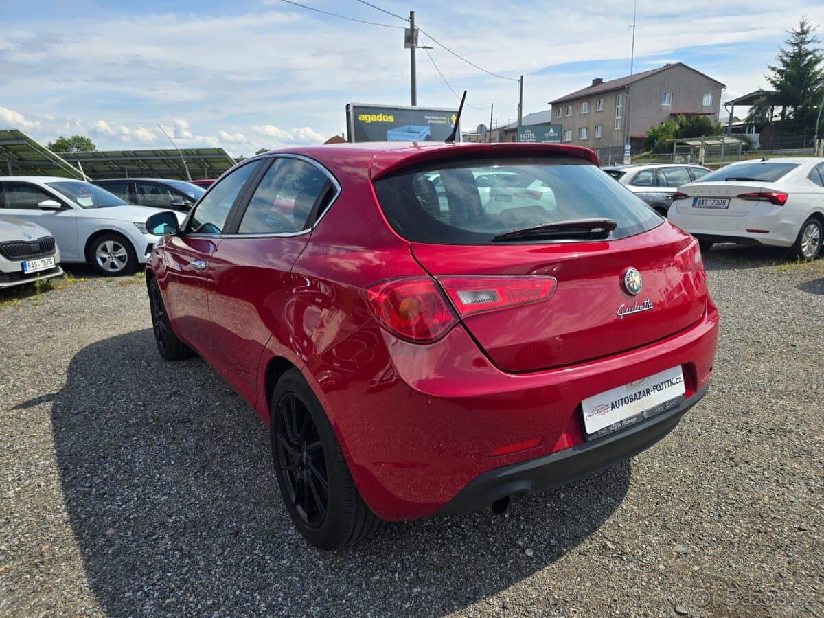 2011 Alfa Romeo GIULIETTA - 5