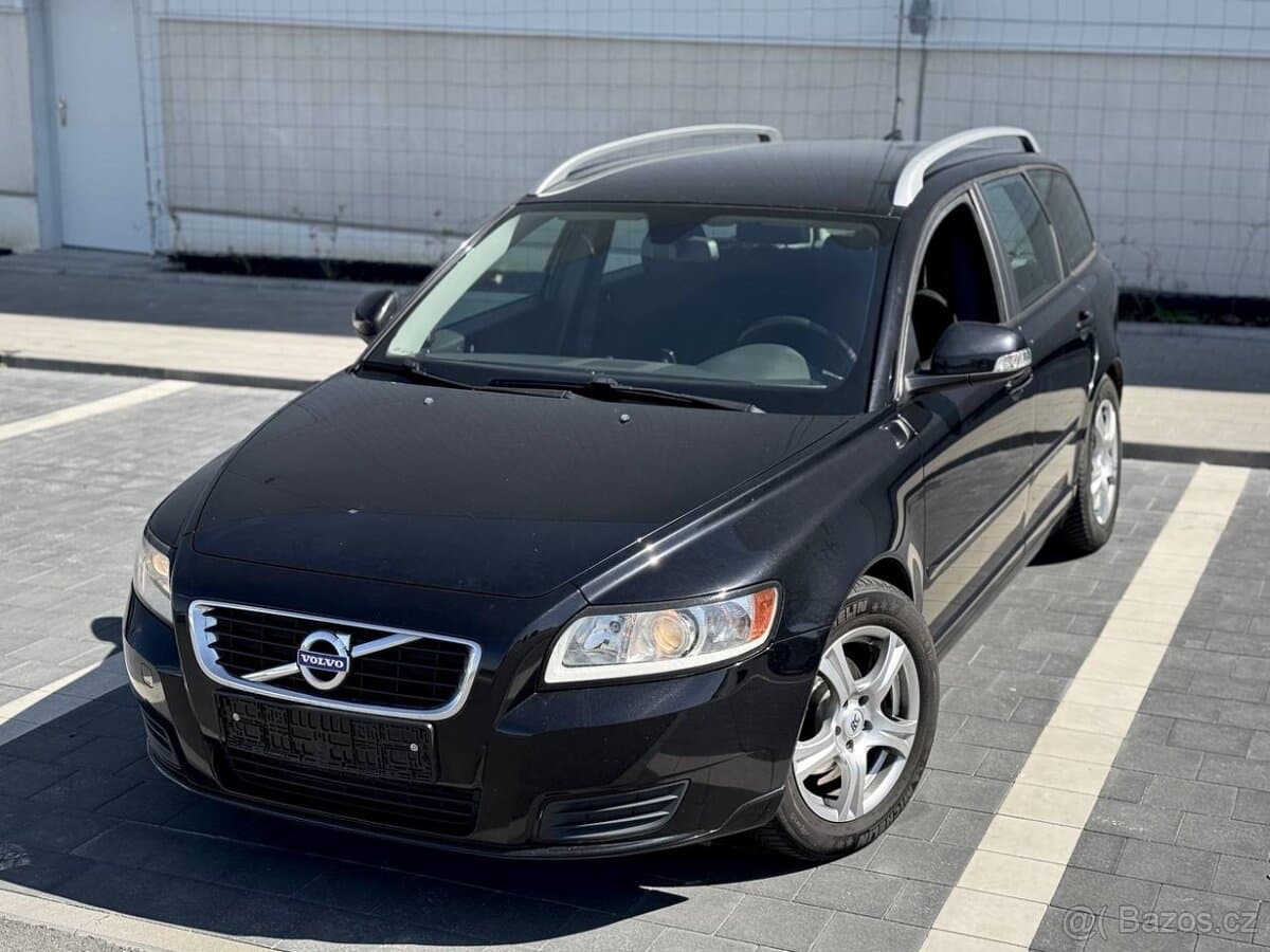 2011 Volvo V50 - 5