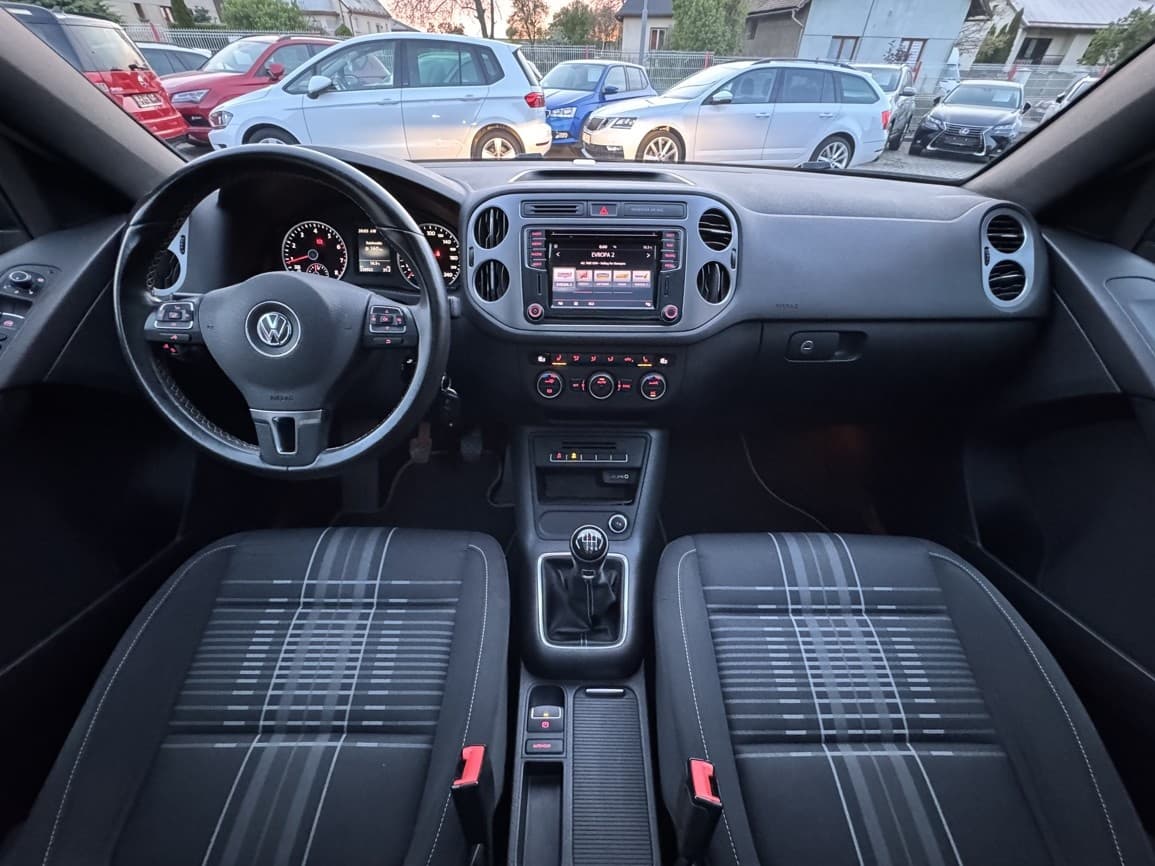 2015 Volkswagen TIGUAN - 5
