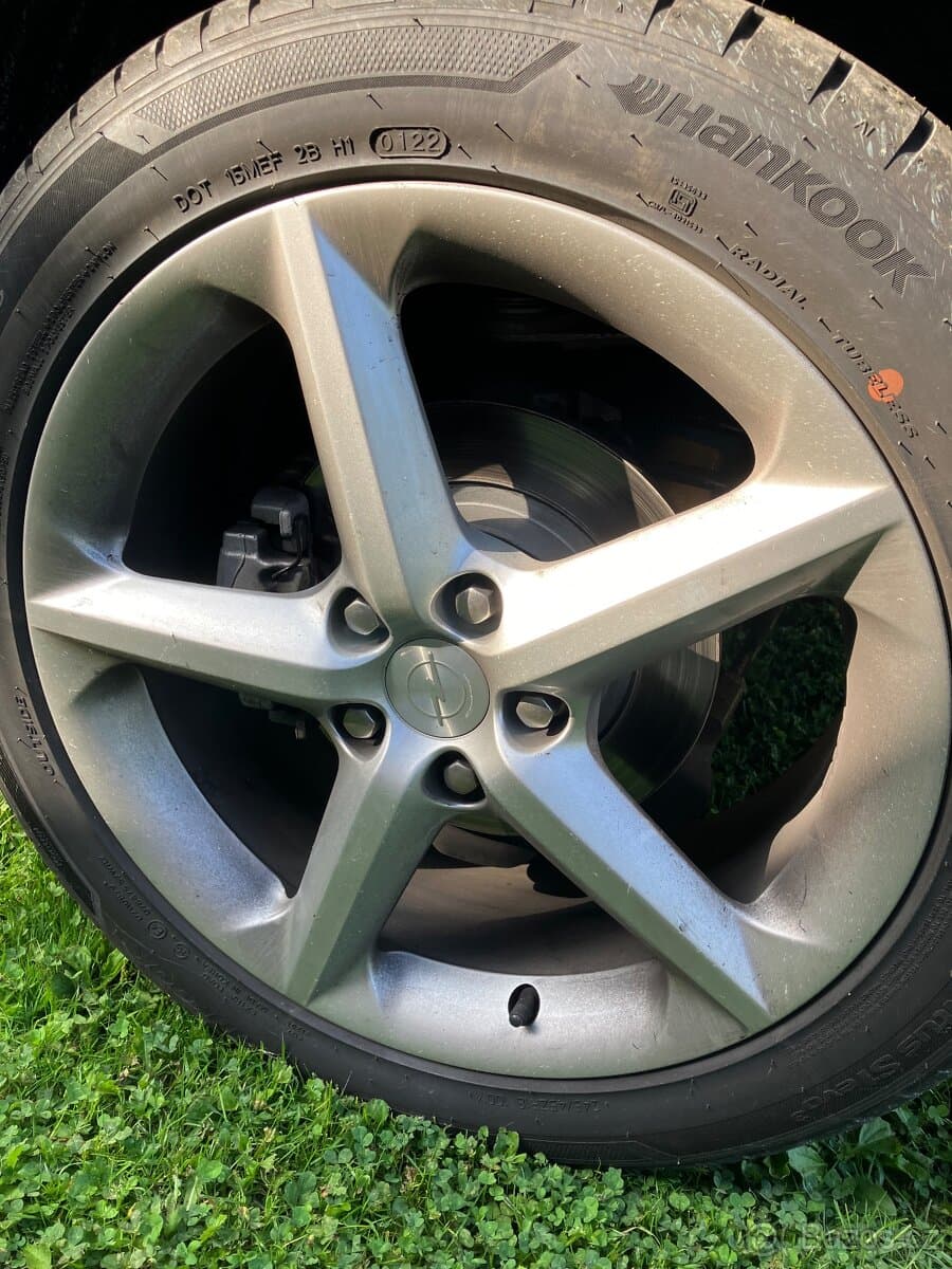 2011 Opel GT - 5