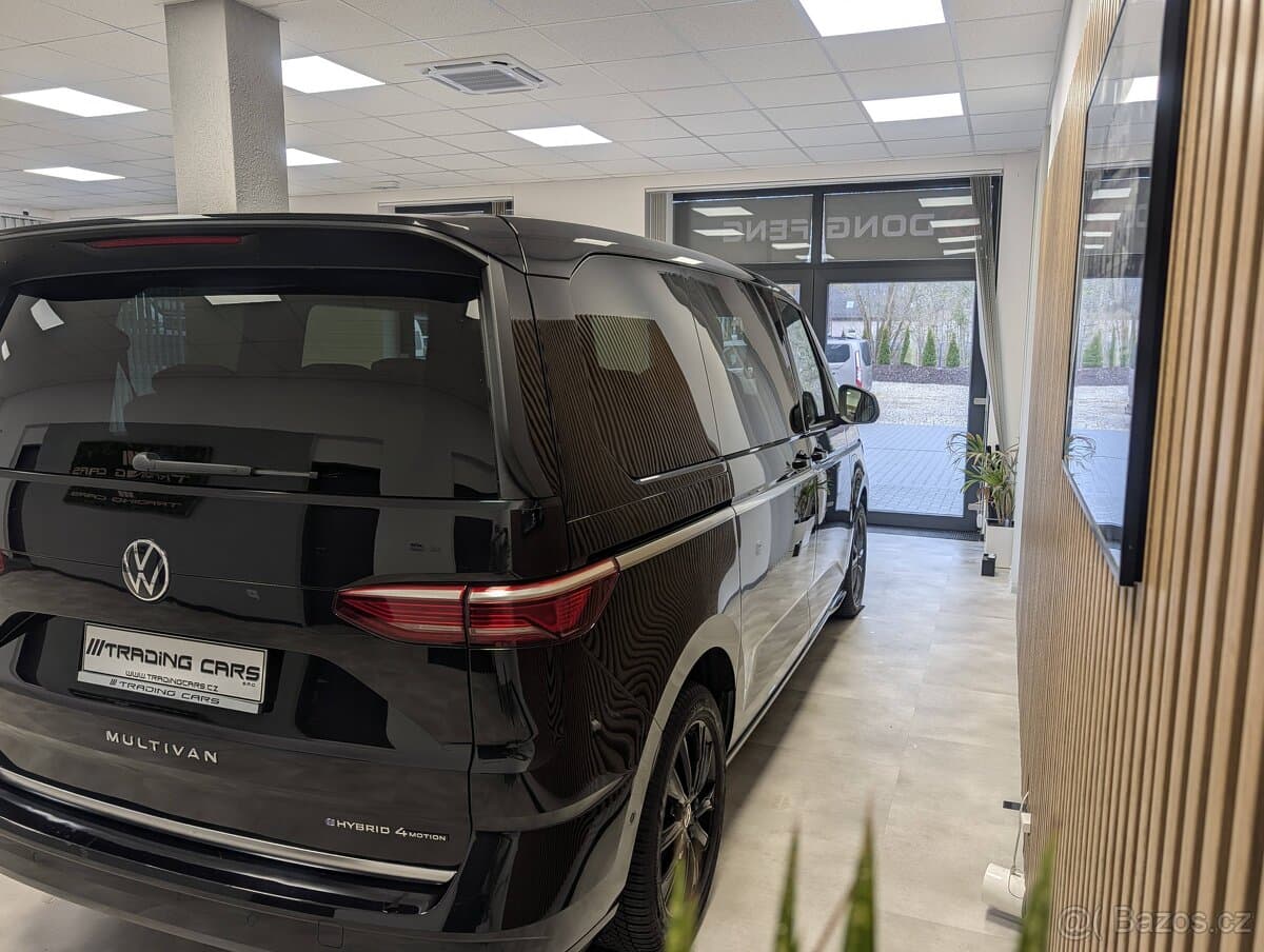2025 Volkswagen MULTIVAN - 5