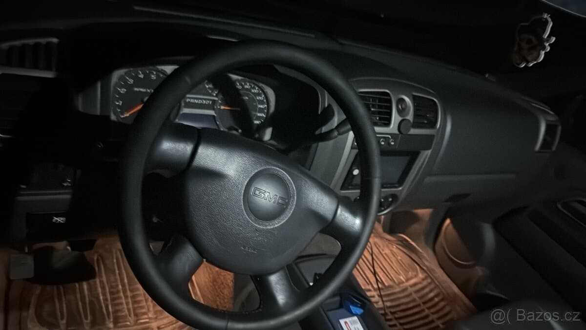 2004 GMC OSTATNÍ - 5