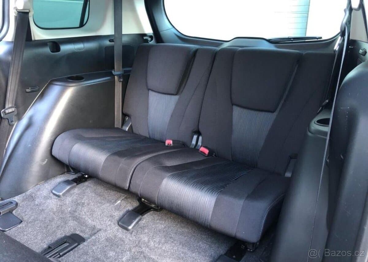2011 Mazda 5 - 5